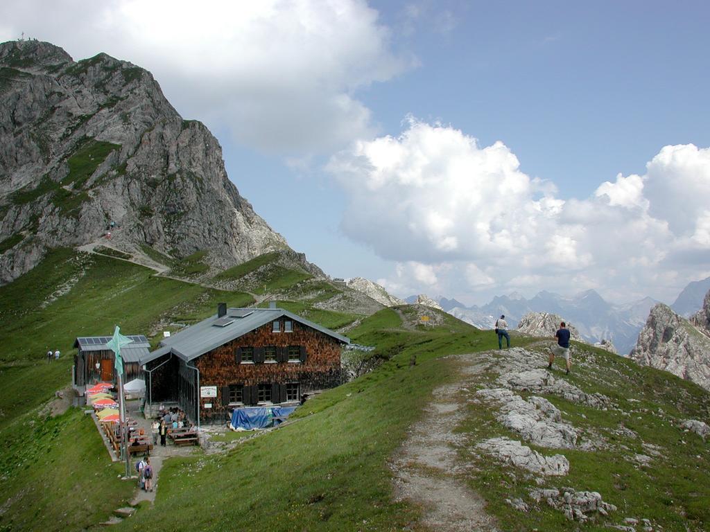 Hotel Diana Seefeld in Tirol Exterior photo